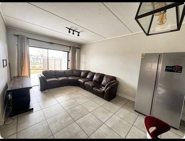 3 BEDROOM APARTMENT FOR SALE IN WATERFALL